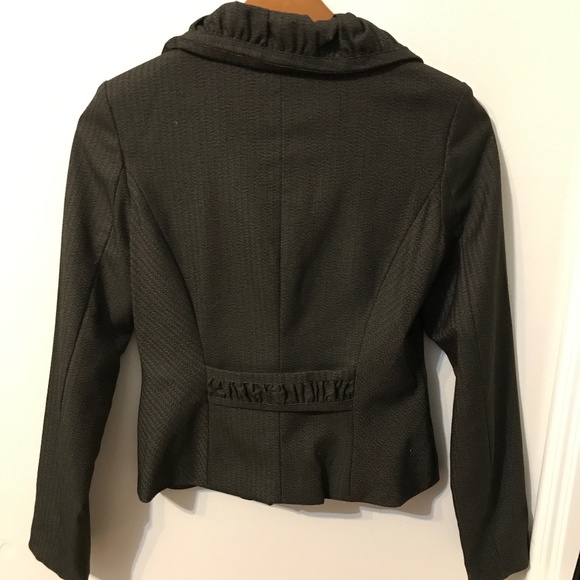 Le Chateau Blazer - Picture 3 of 3